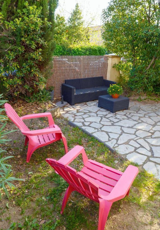 Studio Au Calme Tout Confort Proche Des Plages - Jardin Wifi Parking Fréjus Zewnętrze zdjęcie