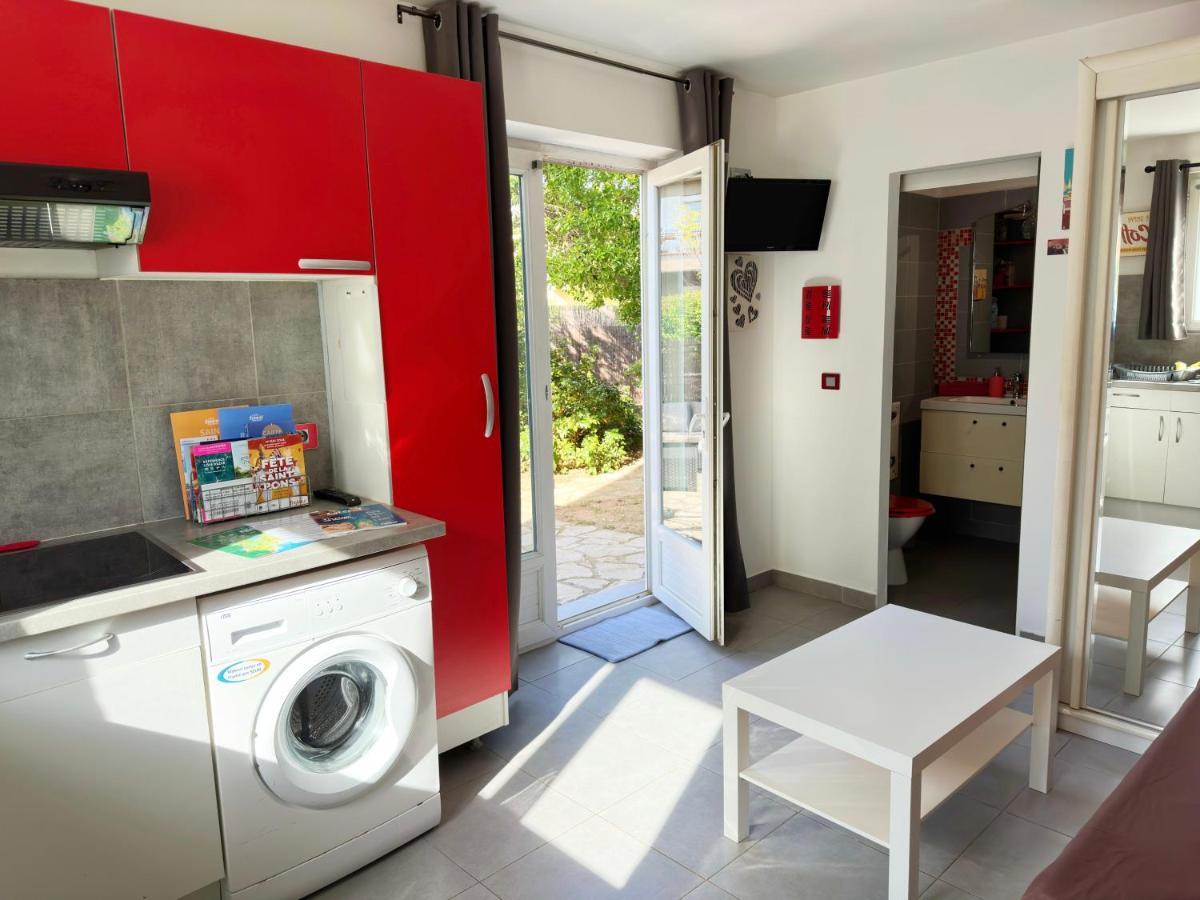 Studio Au Calme Tout Confort Proche Des Plages - Jardin Wifi Parking Fréjus Zewnętrze zdjęcie