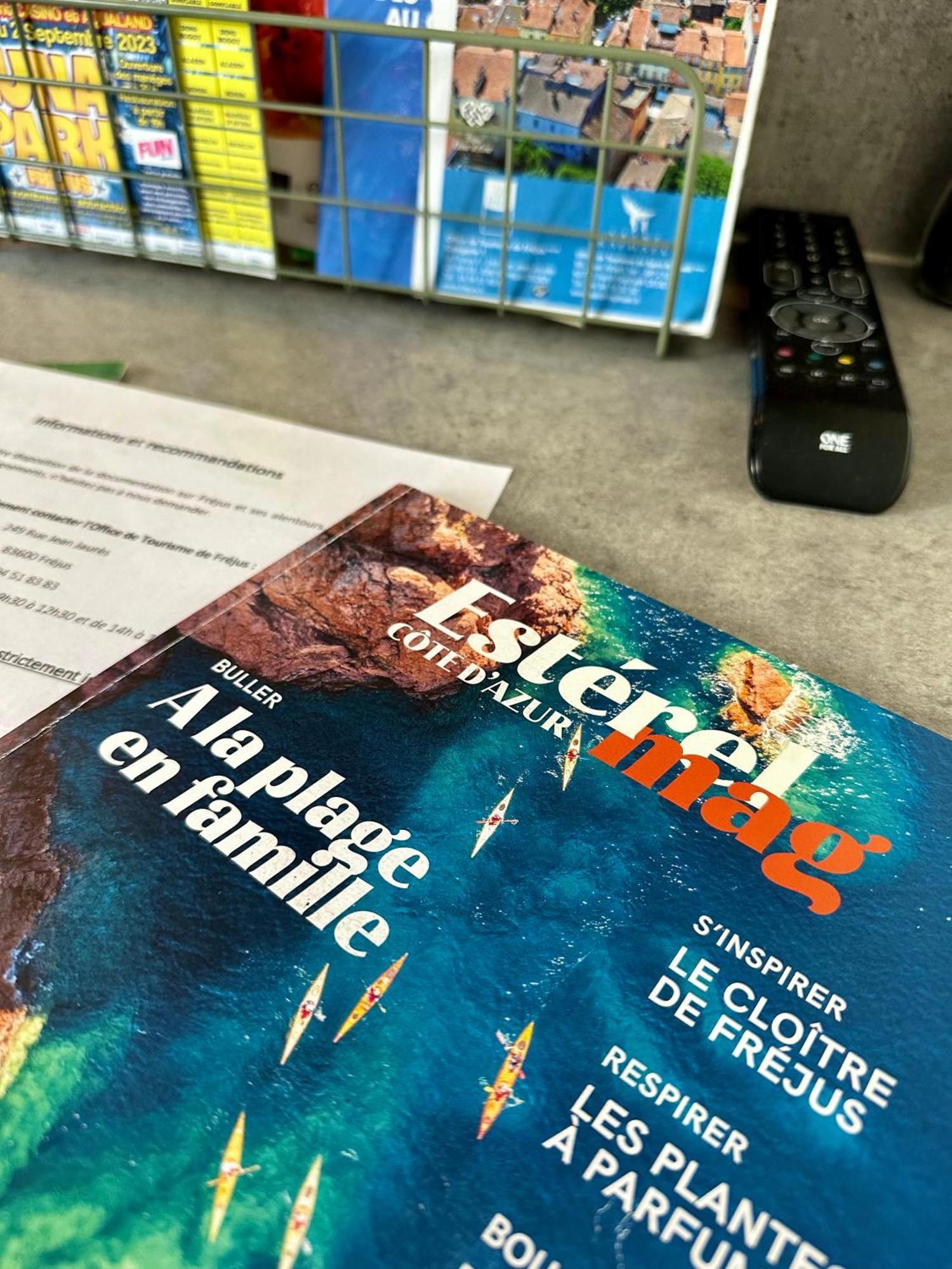 Studio Au Calme Tout Confort Proche Des Plages - Jardin Wifi Parking Fréjus Zewnętrze zdjęcie